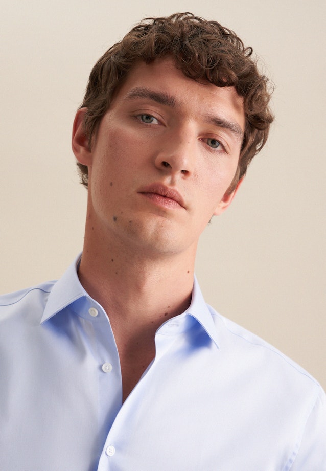 Regular Chemise d'affaires Uni in Bleu Clair |  Seidensticker Onlineshop