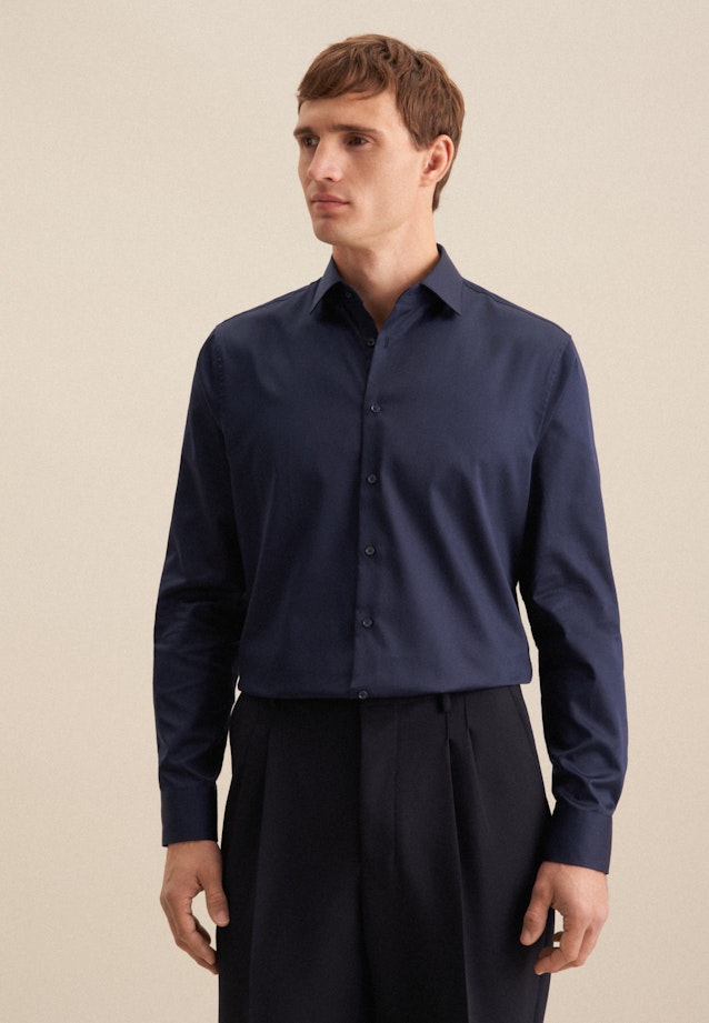 Chemise Business Shaped Satin Col Kent in Bleu Foncé |  Seidensticker Onlineshop