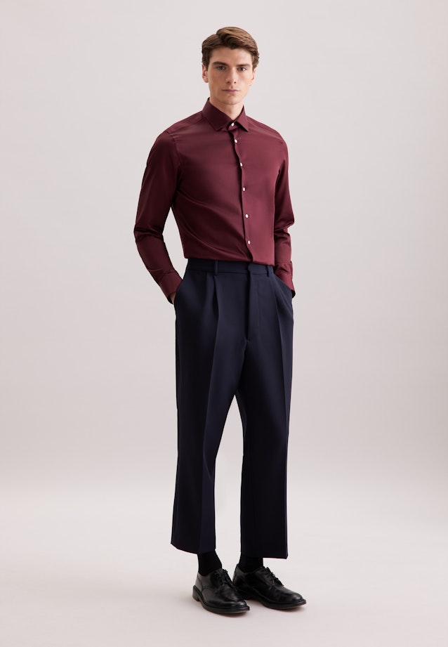 Shaped Business Hemd Uni in Rot |  Seidensticker Onlineshop