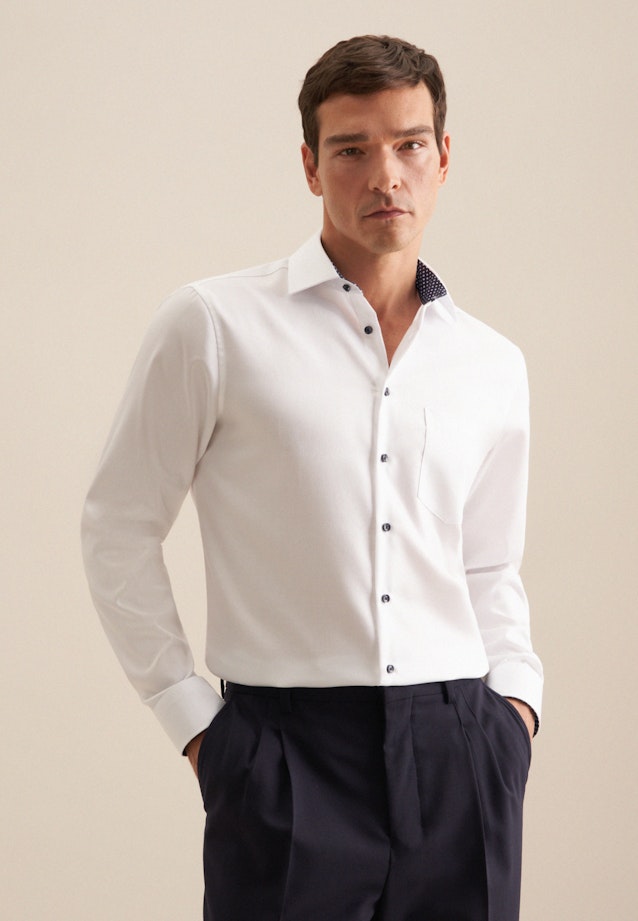 Non-iron Twill Business Shirt in Regular with Kent-Collar and extra long sleeve in White |  Seidensticker Onlineshop