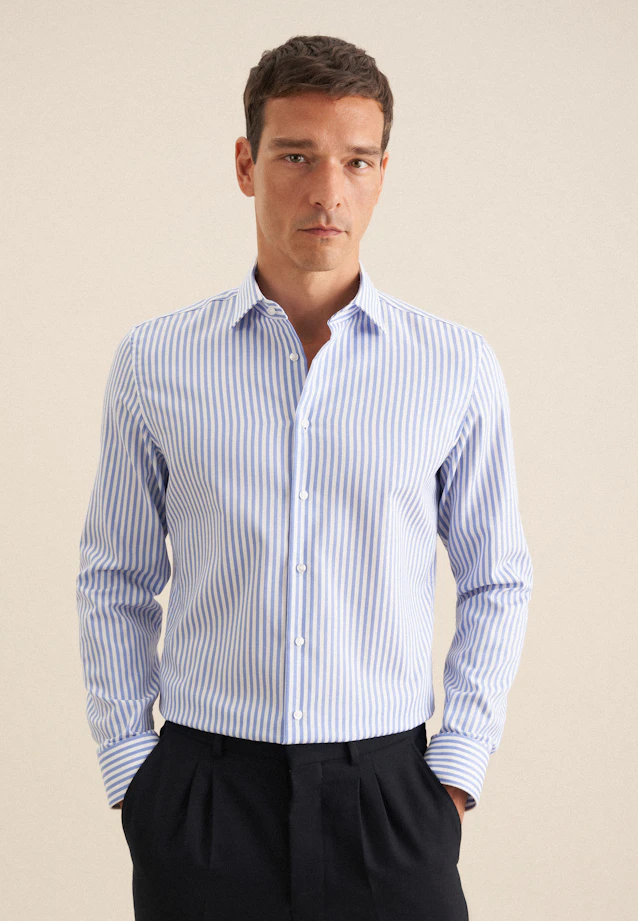 Shaped Chemise d'affaires Rayures in Bleu Moyen |  Seidensticker Onlineshop