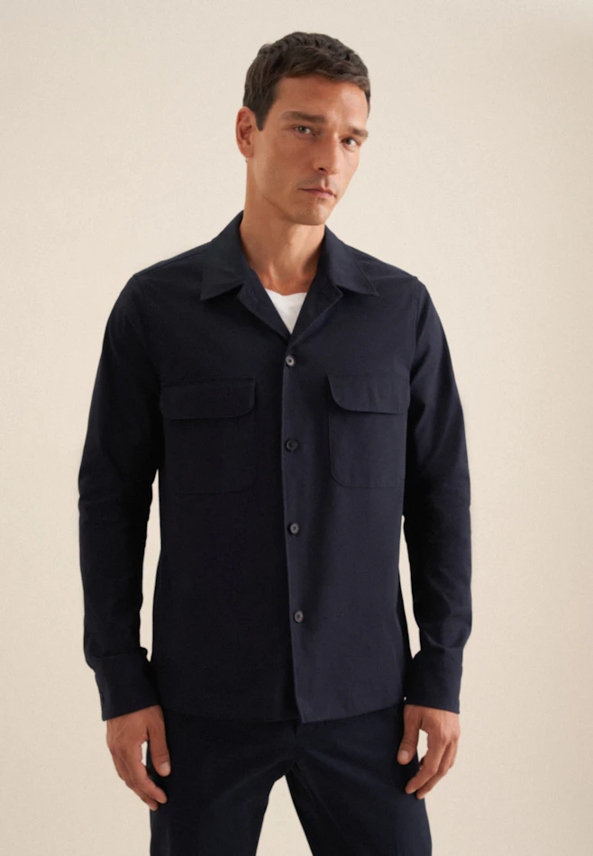 Regular Surchemise Uni dans Bleu Foncé | Boutique en ligne Seidensticker