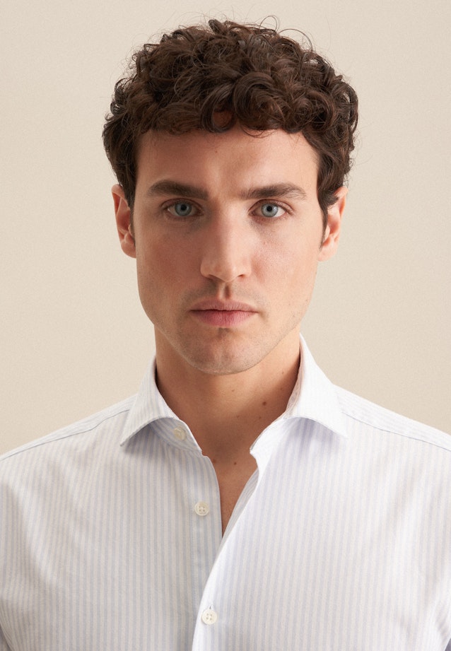 Regular Chemise décontractée rayures in Bleu Clair |  Seidensticker Onlineshop