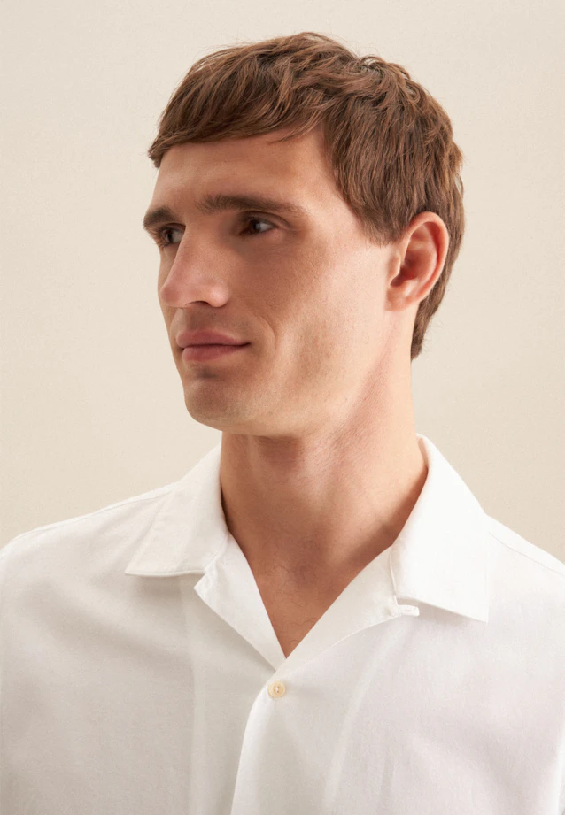 Regular Chemise décontractée Uni in Blanc |  Seidensticker Onlineshop