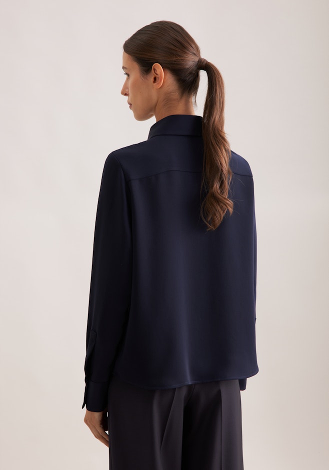 Hemdbluse aus fließender ware in Dunkelblau | Seidensticker Onlineshop
