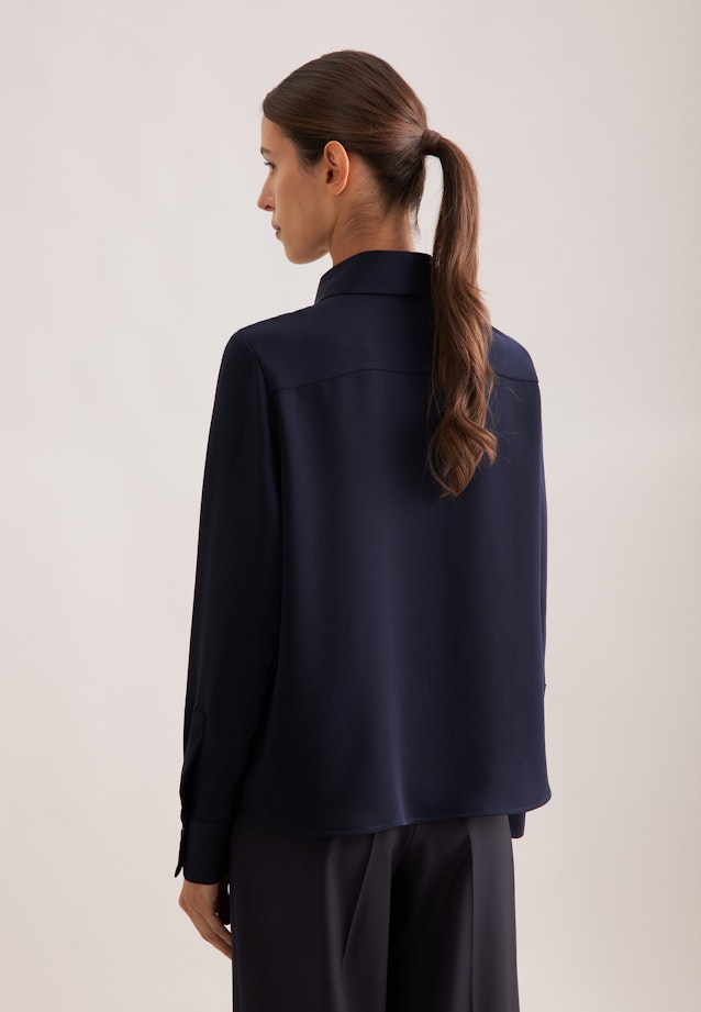 Hemdbluse aus fließender Ware in Dunkelblau |  Seidensticker Onlineshop