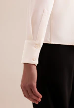 Hemdbluse aus fließender ware in Off-White |  Seidensticker Onlineshop