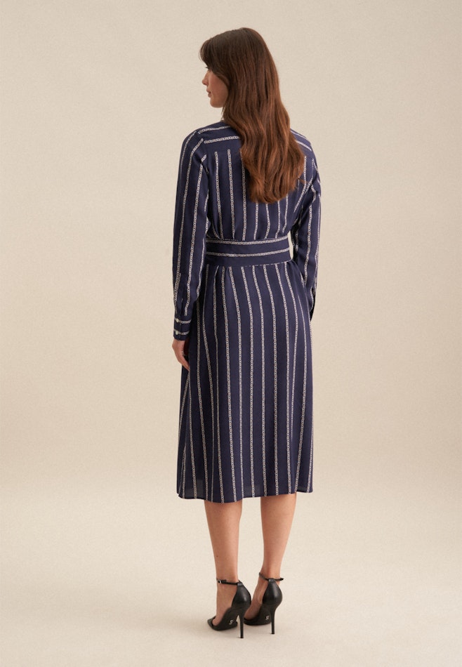 Kleid Kettenprint in Dunkelblau | Seidensticker Onlineshop