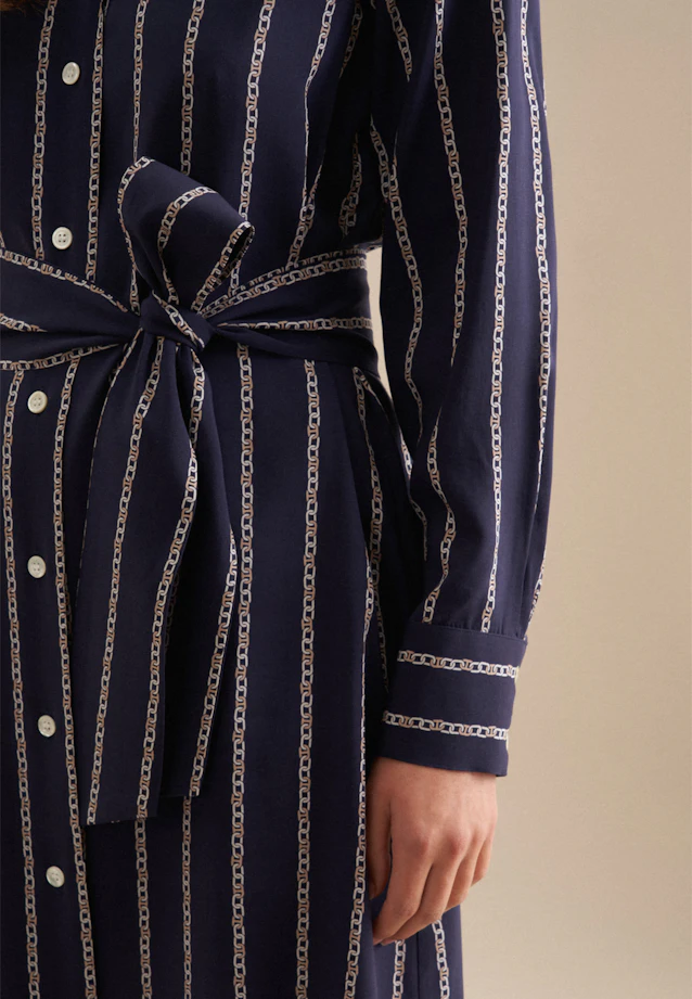 Robe Imprimé Chaîne in Bleu Foncé |  Seidensticker Onlineshop