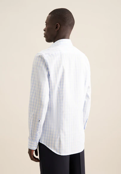 Shaped Chemise d'affaires carreaux in Bleu Clair |  Seidensticker Onlineshop