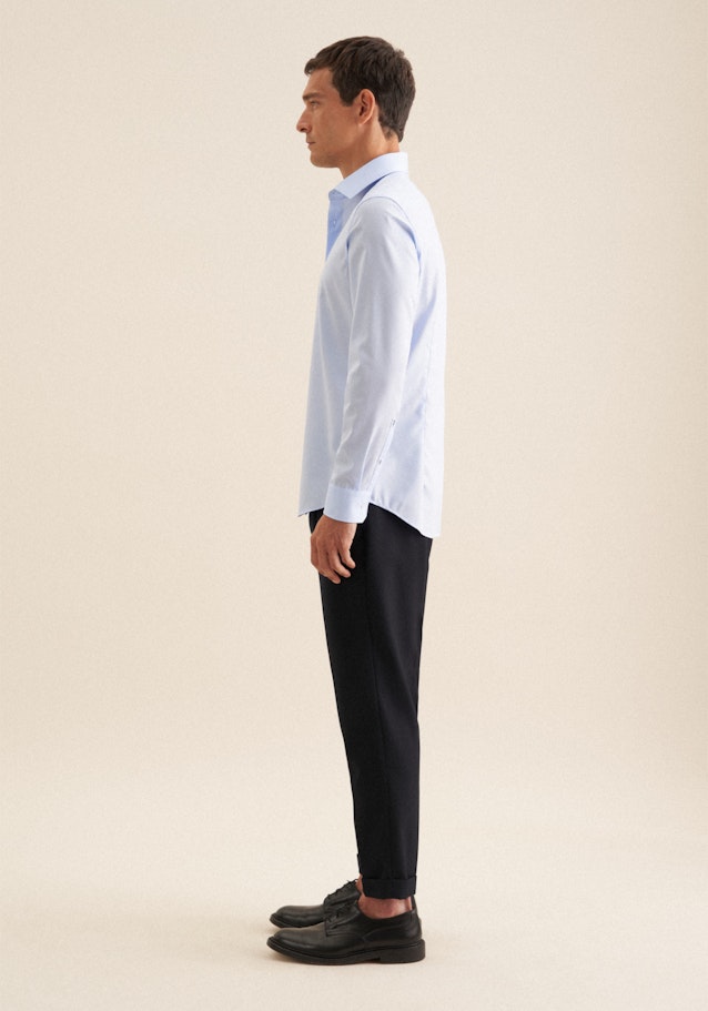 Shaped Chemise d'affaires Uni in Bleu Moyen | Seidensticker Onlineshop