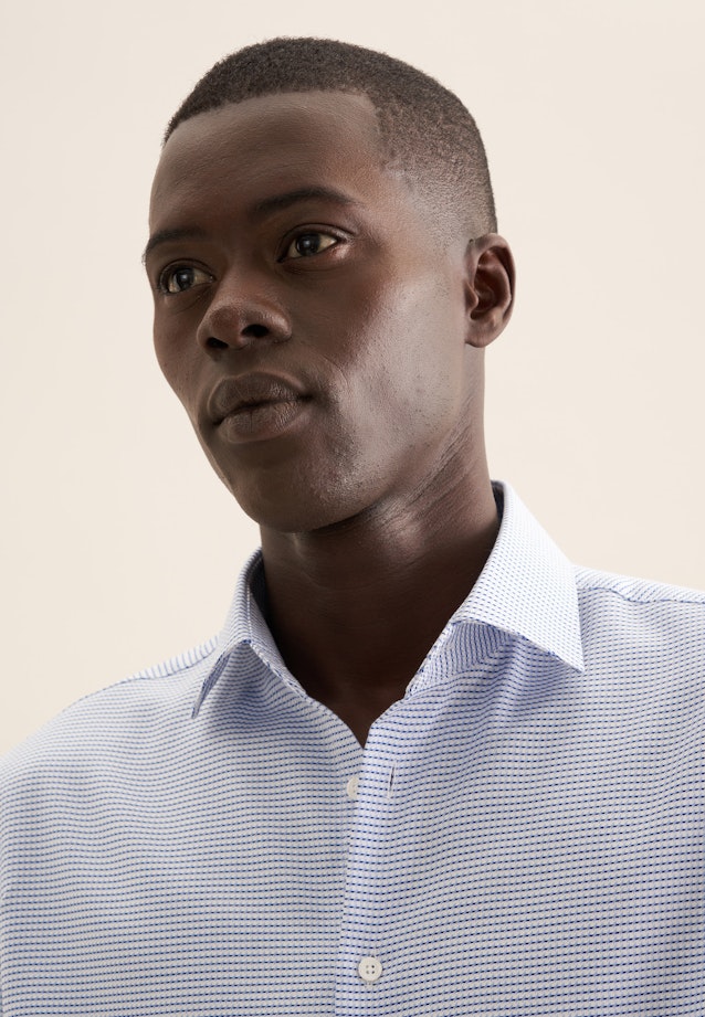 Shaped Business shirt Structure in Light Blue |  Seidensticker Onlineshop