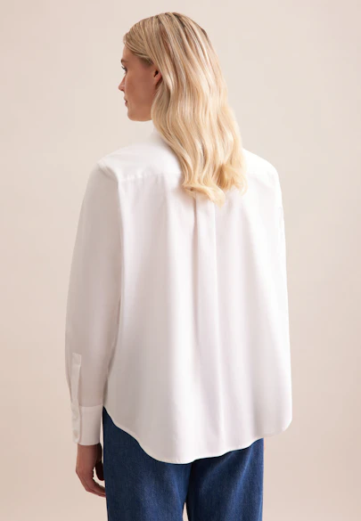 Hemdbluse mit Stretchanteil in A- Linie in Weiß |  Seidensticker Onlineshop