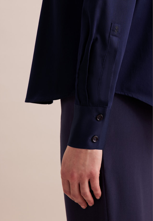 Hemdbluse mit Stretchanteil in A- Linie in Dunkelblau |  Seidensticker Onlineshop