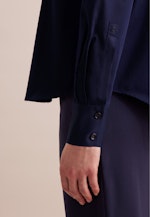 Hemdbluse mit Stretchanteil in A- Linie in Dunkelblau |  Seidensticker Onlineshop