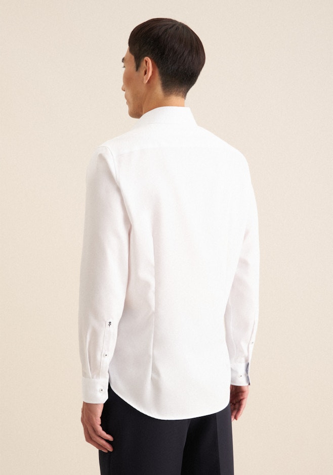Shaped Chemise d'affaires Uni dans Blanc | Boutique en ligne Seidensticker