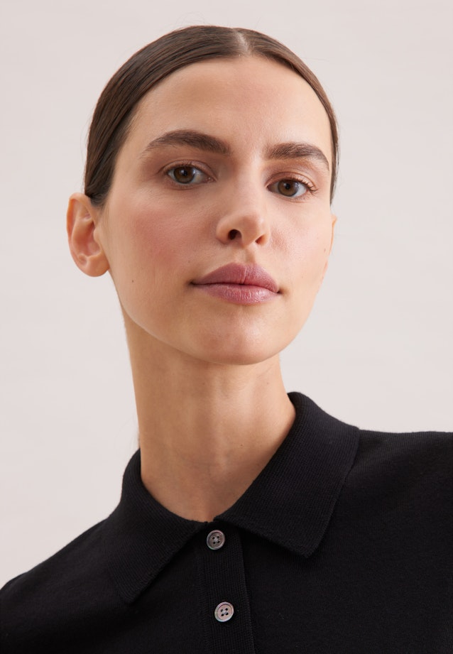 Leichtes Strick Poloshirt aus Wolle und Seide in Schwarz |  Seidensticker Onlineshop