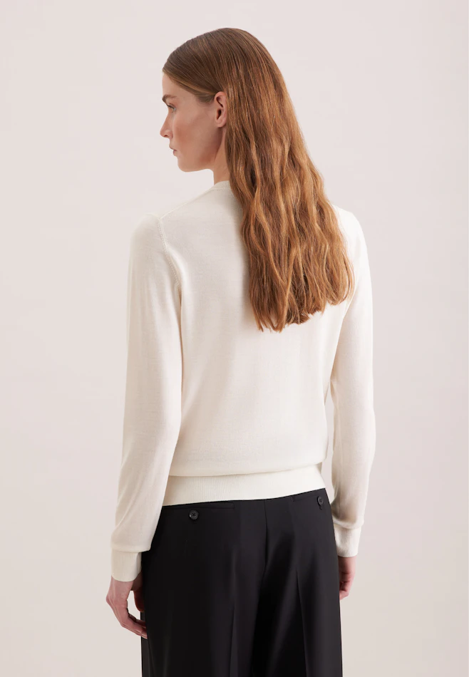 Lightweight Wool and Silk Knit Cardigan in Ecru | Seidensticker online shop