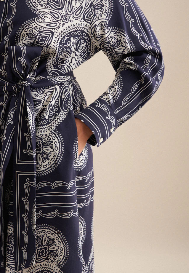 Kleid Tuchprint in Dunkelblau |  Seidensticker Onlineshop