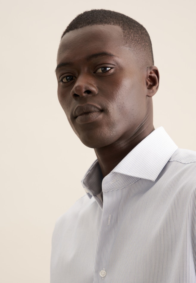 Regular Business Hemd Streifen in Mittelblau | Seidensticker Onlineshop