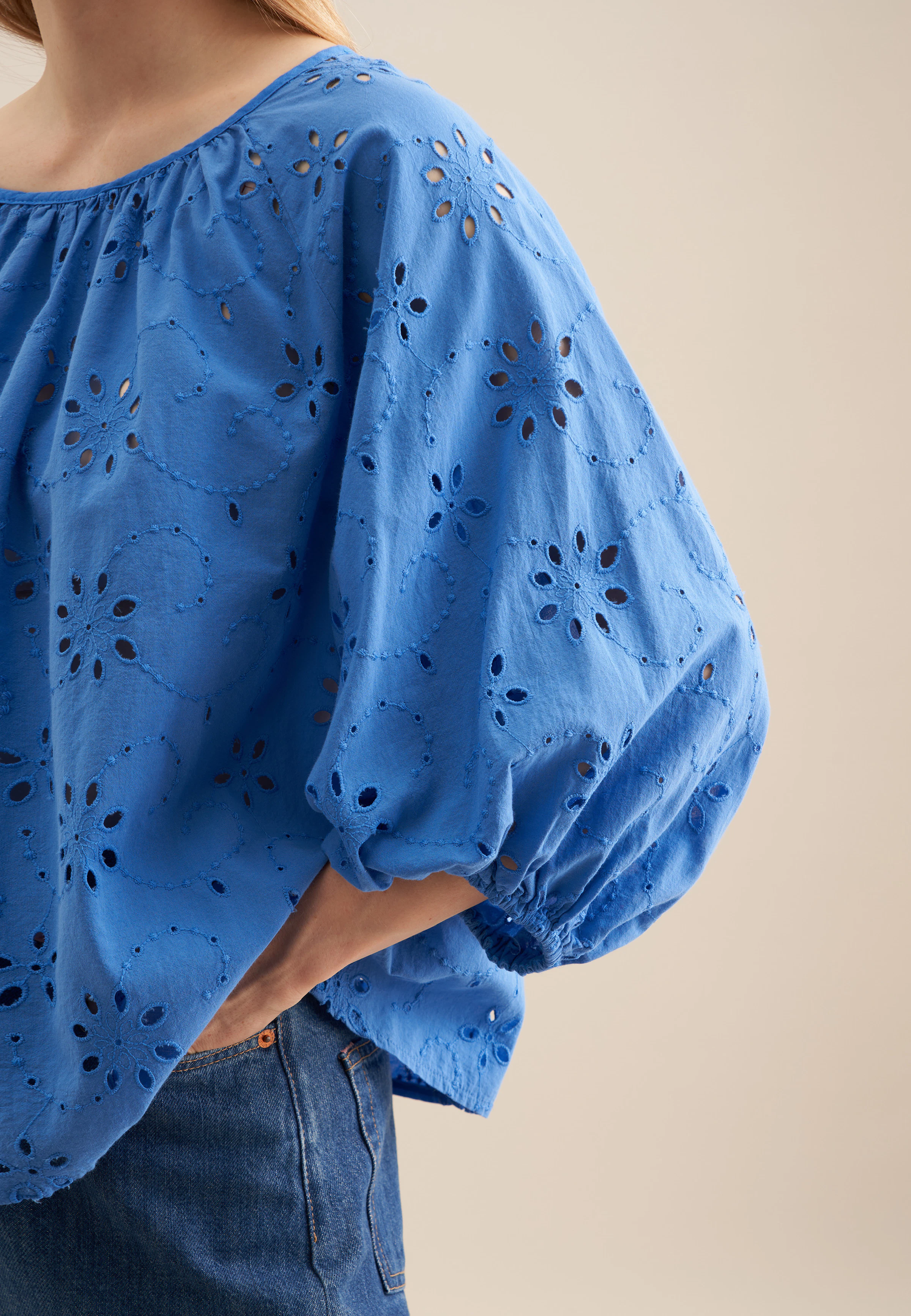 Haut Femme été En Viscose - Motifs Verts Et Bleus, Broderies Et Volants - Taille 38 - Occasion Très Bon état