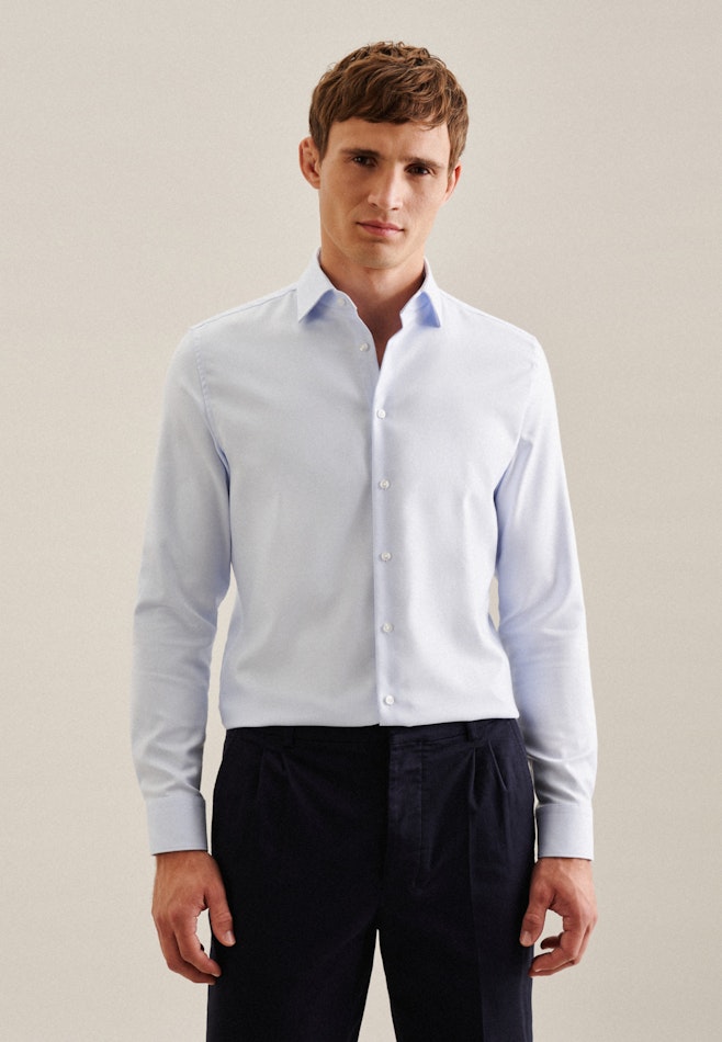 Non-iron Structure Business Shirt in X-Slim with Kent-Collar in Light Blue | Seidensticker online shop