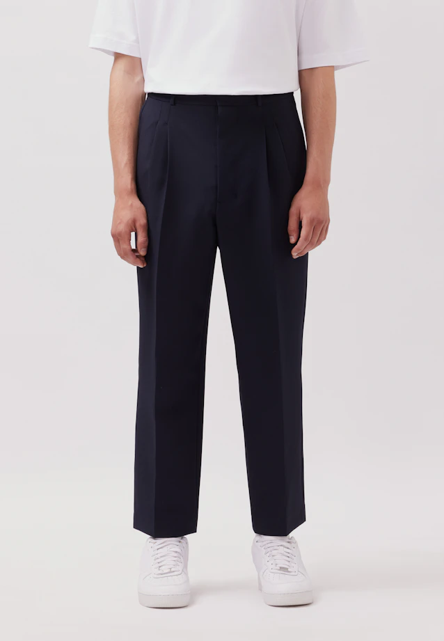 Chino recoupé avec des plis in Bleu Foncé |  Seidensticker Onlineshop