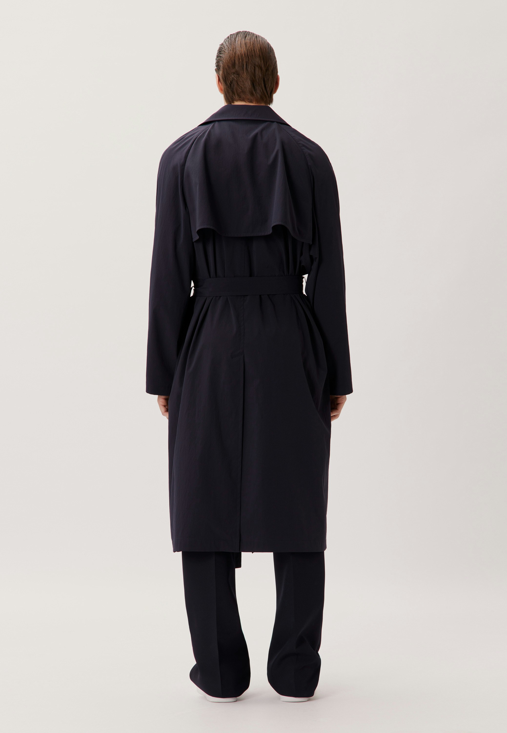 varet street back tuck coat ブラック varet street back tuck coat ブラック varet street back tuck