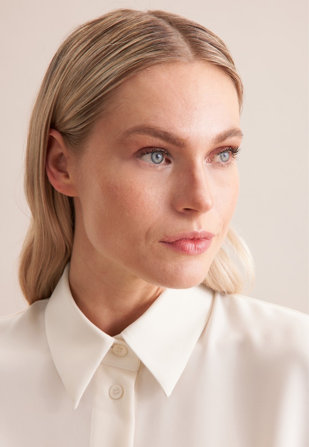 Oversized Hemdbluse aus fließender Ware in Ecru |  Seidensticker Onlineshop