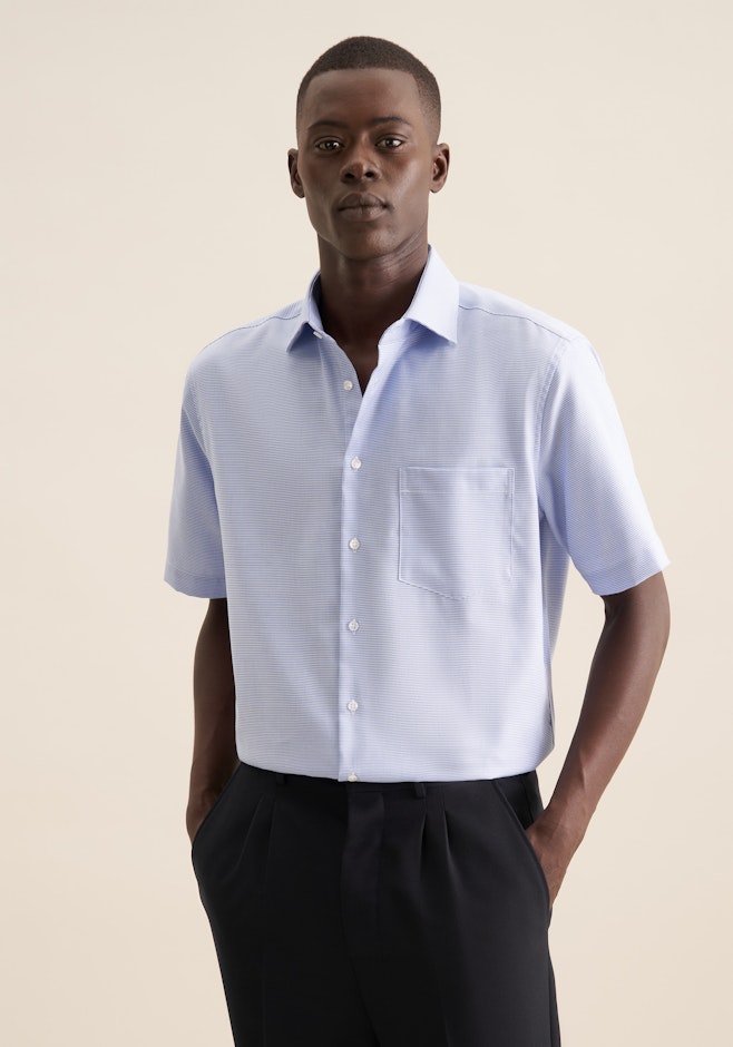 Regular Chemise d'affaires Uni dans Bleu Clair | Boutique en ligne Seidensticker