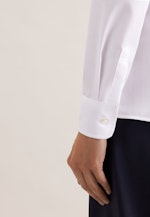 Slim Pilotenbluse Uni in Weiß |  Seidensticker Onlineshop