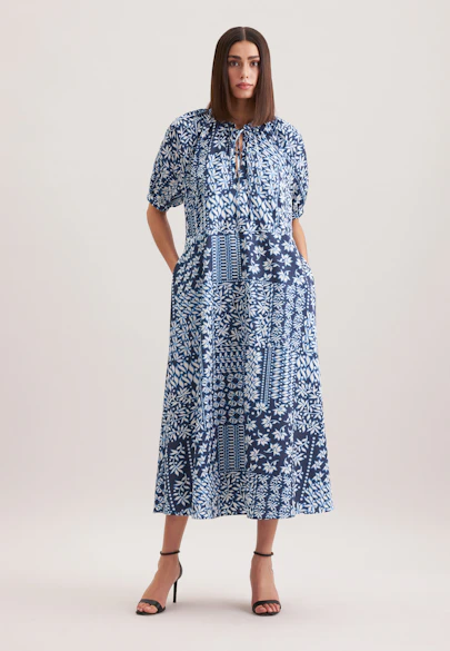 Kleid Druck in Mittelblau |  Seidensticker Onlineshop