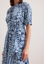 Kleid Druck in Mittelblau |  Seidensticker Onlineshop