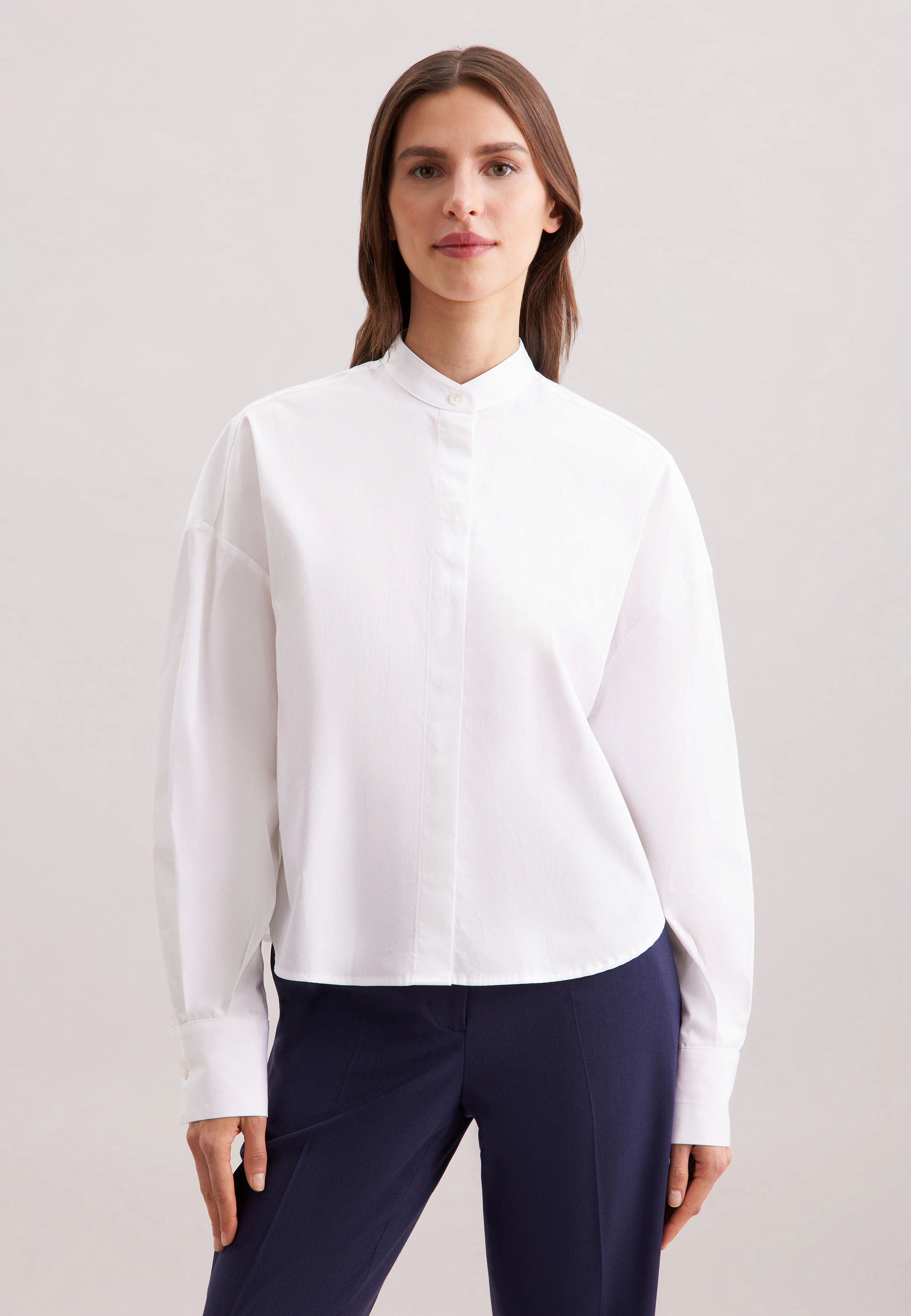 Stehkragenbluse Uni Weiß