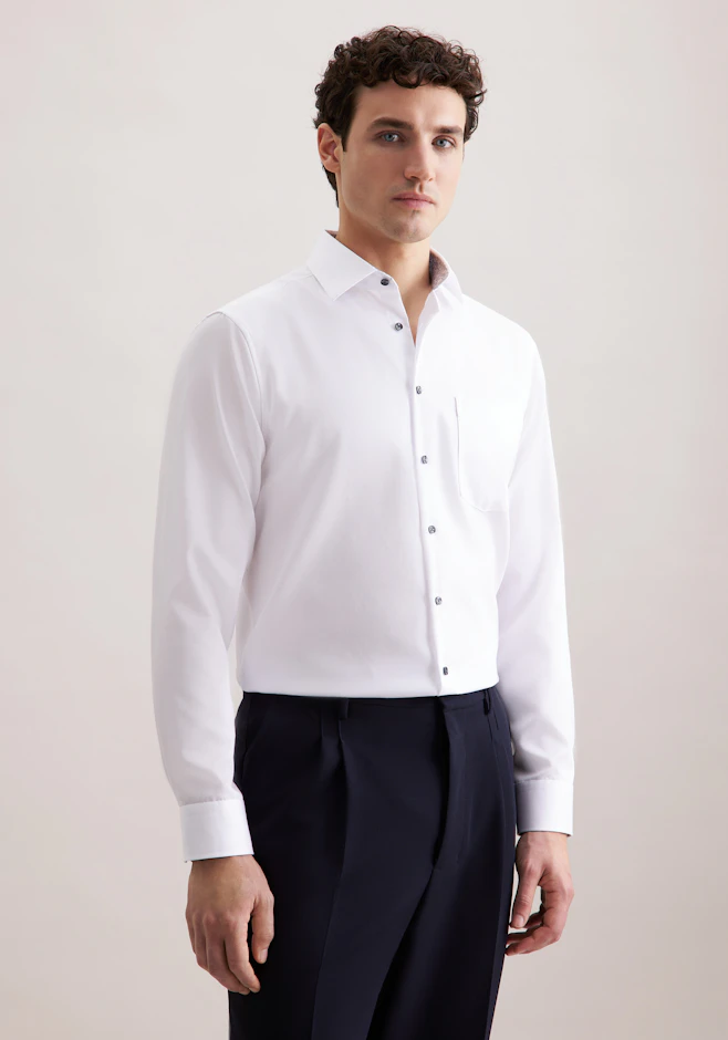 Regular Chemise d'affaires Uni dans Blanc | Boutique en ligne Seidensticker