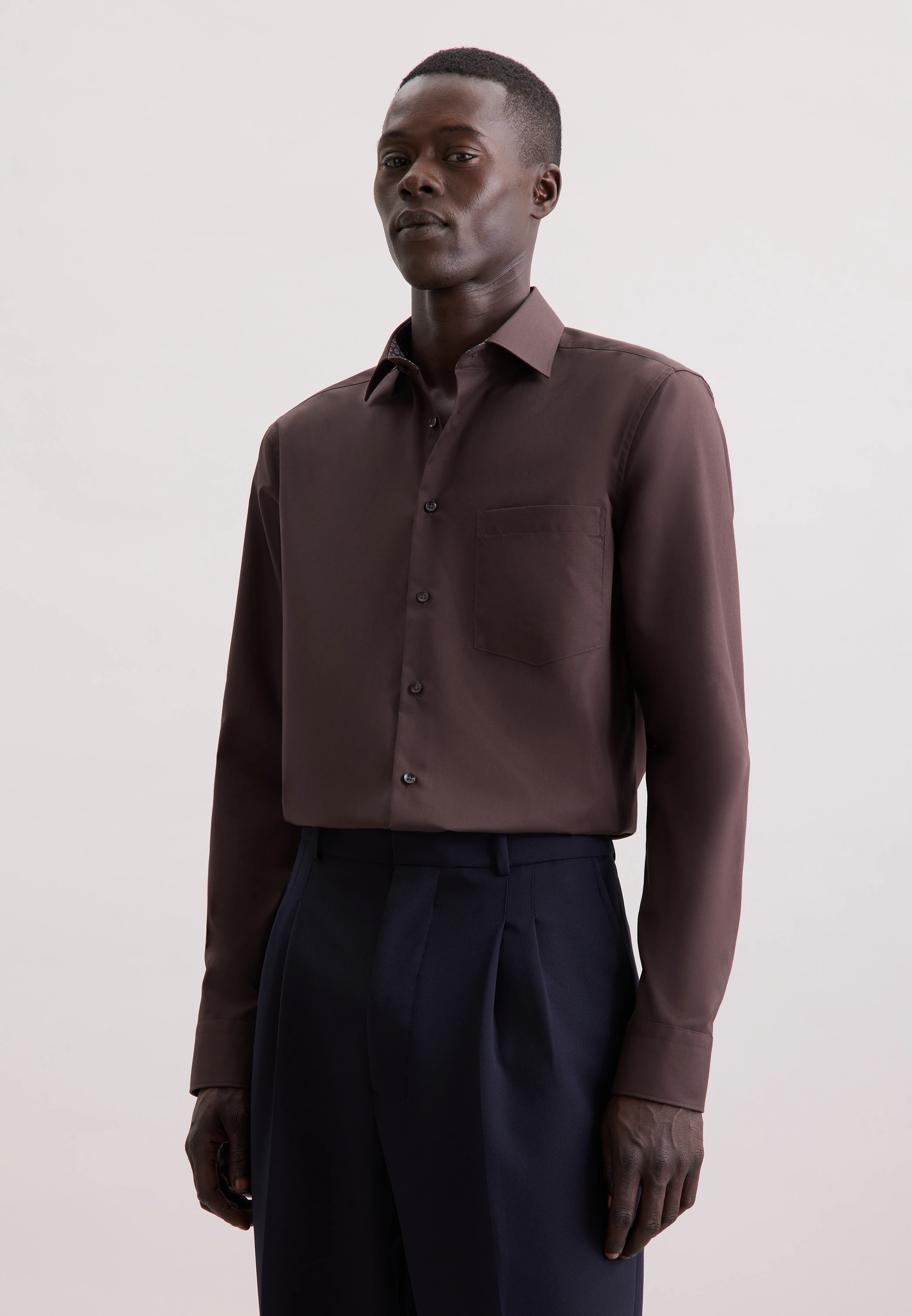Regular Business Hemd Uni Braun