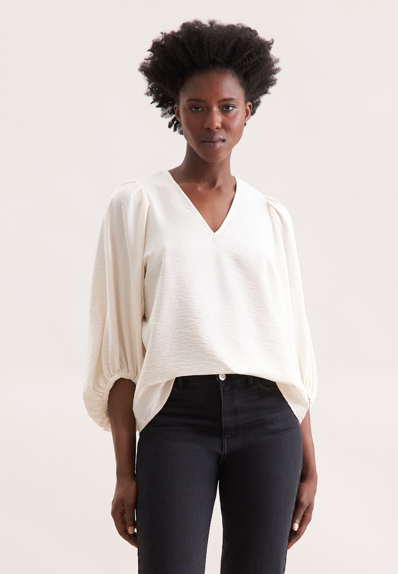 Blusenshirt mit Volumenärmel aus strukturierter Viskose