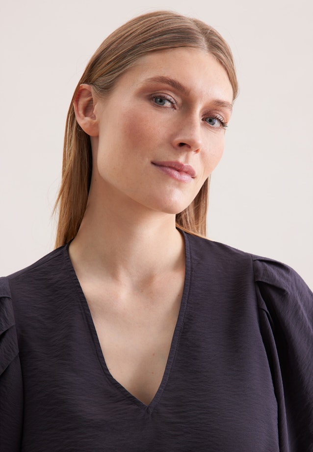 Blusenshirt mit Volumenärmel aus strukturierter Viskose in Grau |  Seidensticker Onlineshop