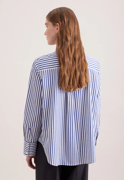 Hemdbluse in A- Linie aus Twill mit langer Manschette in Dunkelblau |  Seidensticker Onlineshop