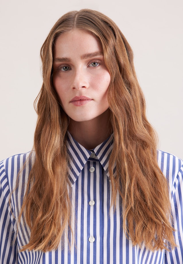 Hemdbluse in A- Linie aus Baumwolltwill in Mittelblau |  Seidensticker Onlineshop