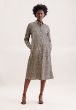 Hemdblusenkleid aus Baumwollsatin mit Print in Weiß |  Seidensticker Onlineshop