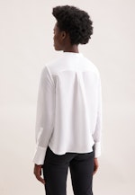 Stehkragenbluse mit hoher Manschette in Weiß |  Seidensticker Onlineshop