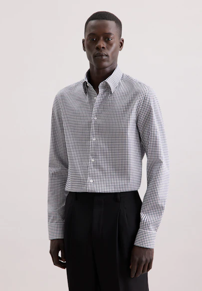 Shaped Chemise d'affaires carreaux in Bleu Foncé |  Seidensticker Onlineshop