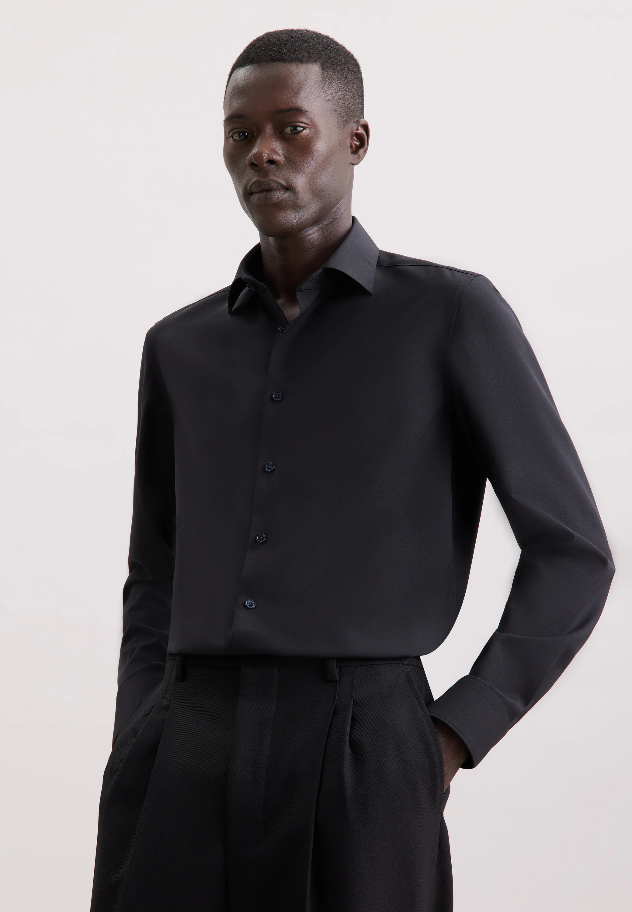 Slim Business Hemd Uni Schwarz 39