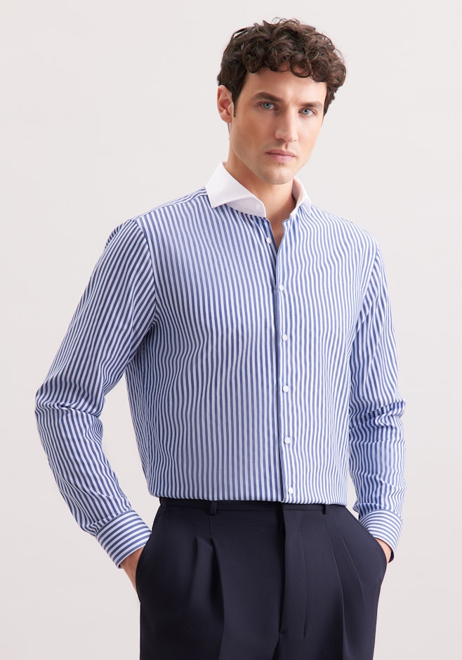 Regular Chemise d'affaires Rayures dans Bleu Foncé | Boutique en ligne Seidensticker