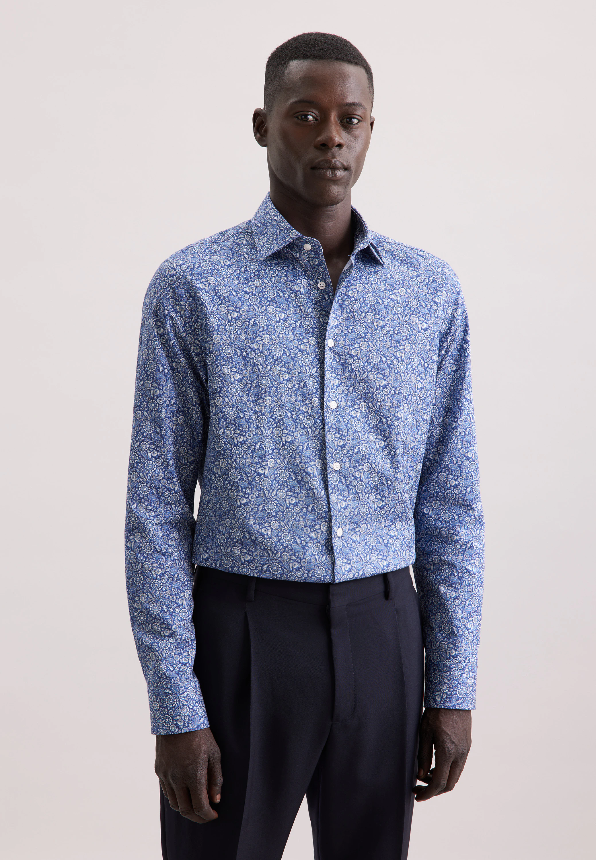 Shaped Business Hemd Paisley Blau 41
