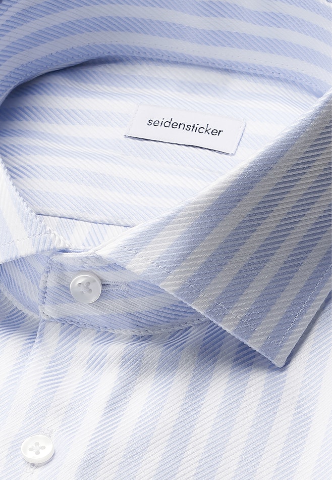 Shaped Business Hemd Gestreift in Hellblau | Seidensticker Onlineshop