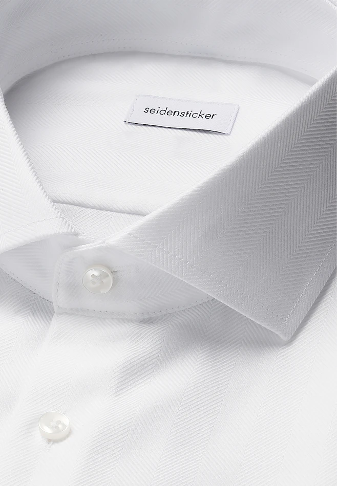 Shaped Chemise d'affaires Chevron dans Blanc | Boutique en ligne Seidensticker