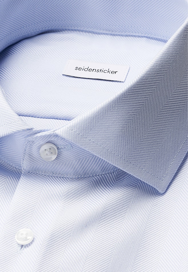 Shaped Chemise d'affaires Chevron dans Bleu Clair | Boutique en ligne Seidensticker