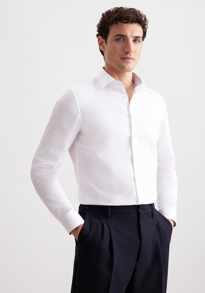 Shaped Chemise d'affaires Uni dans Blanc | Boutique en ligne Seidensticker